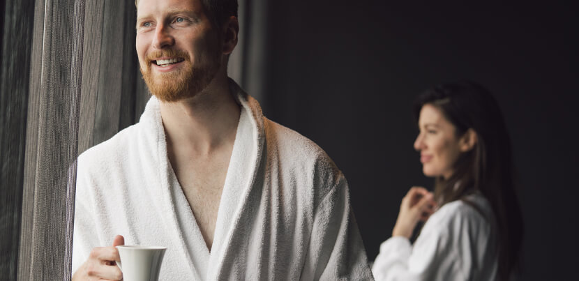 couple-in-hotel-spa